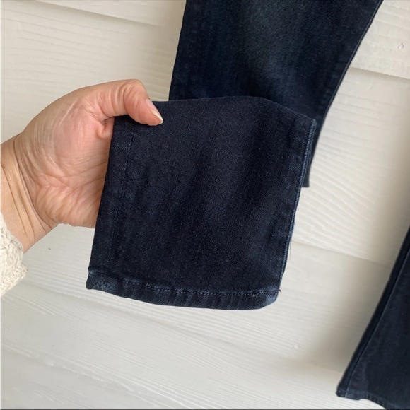 Mother the looker jeans 25 in dark wash: Coffee, tea or me? - Picture 6 of 16